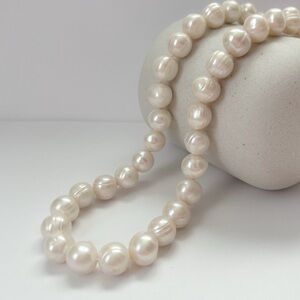 Ivory off-Round Freshwater Pearl Necklace – 18”